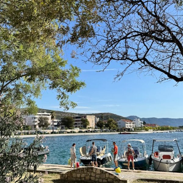 people preparing for their boat ride
