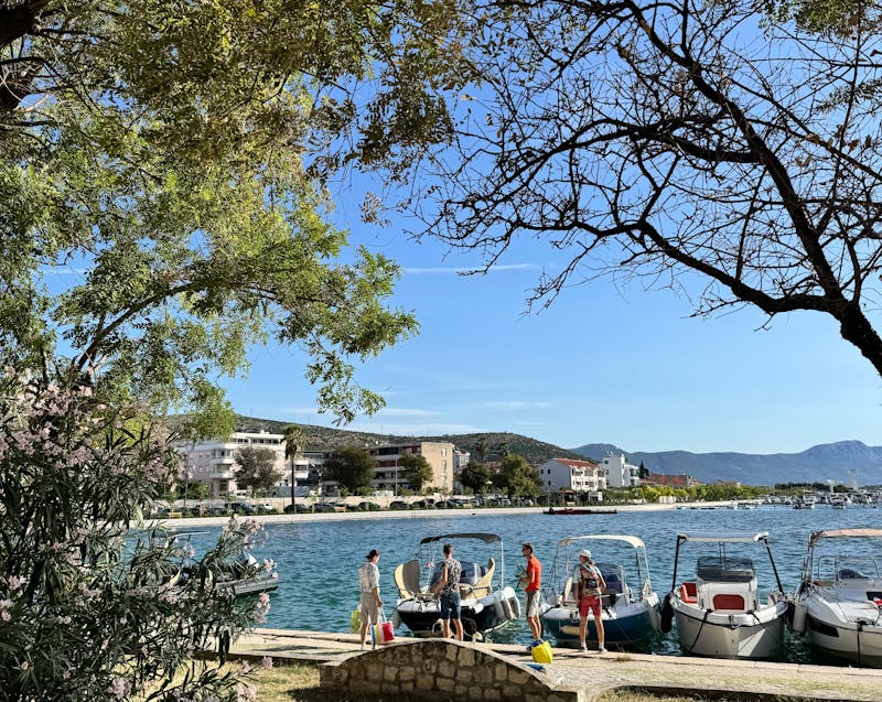 people preparing for their boat ride
